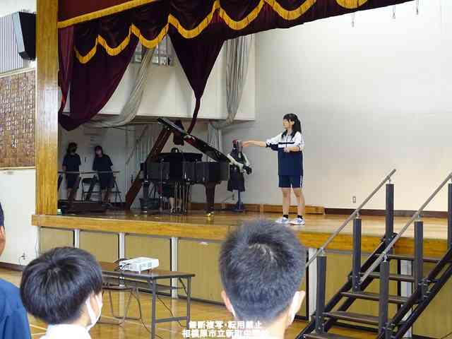 1学期 全校朝会 - 学校 - 学校の様子 - 相模原市立新町中学校